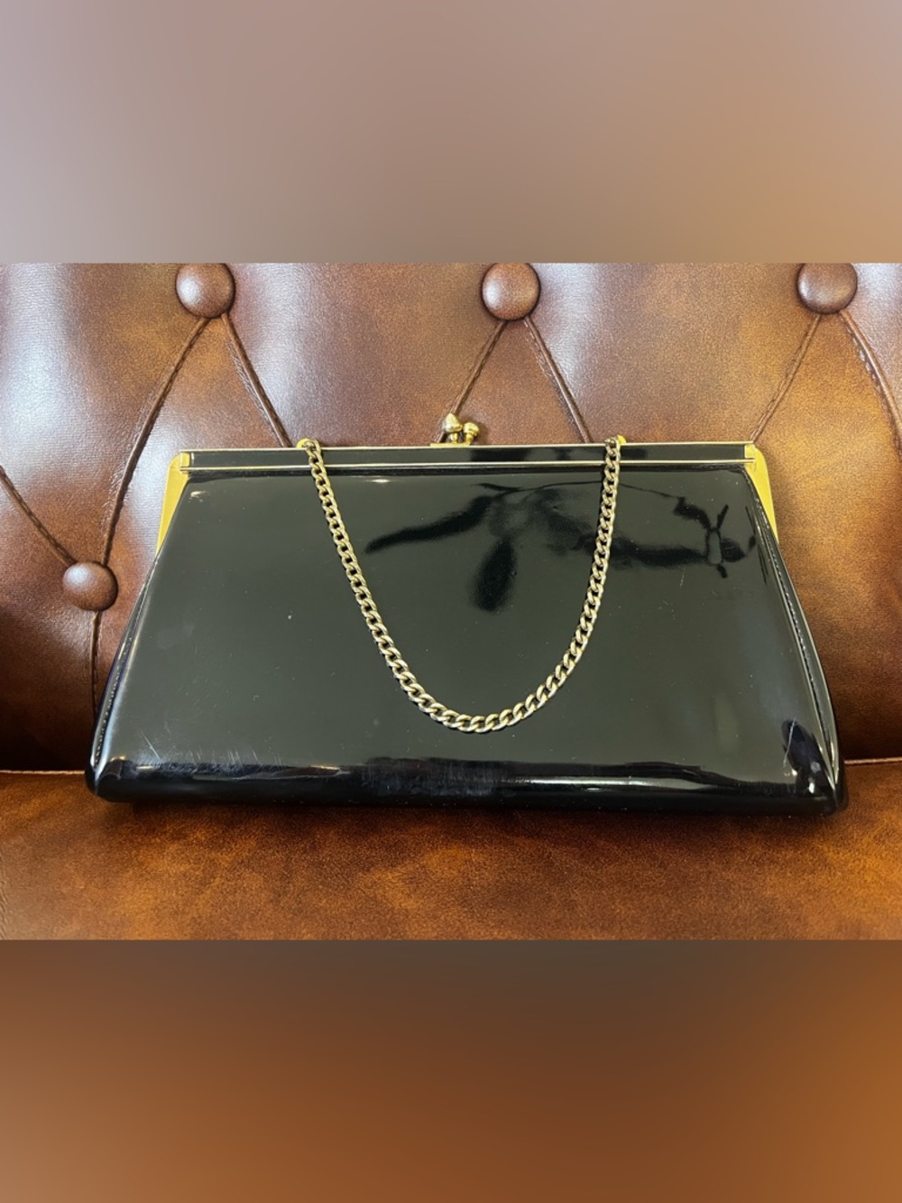 1950s Andé Black Patent Leather Vintage Handbag Gold Frame & Chain